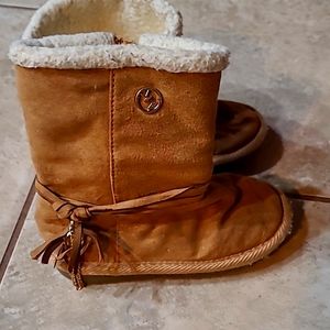 Girls MK boots